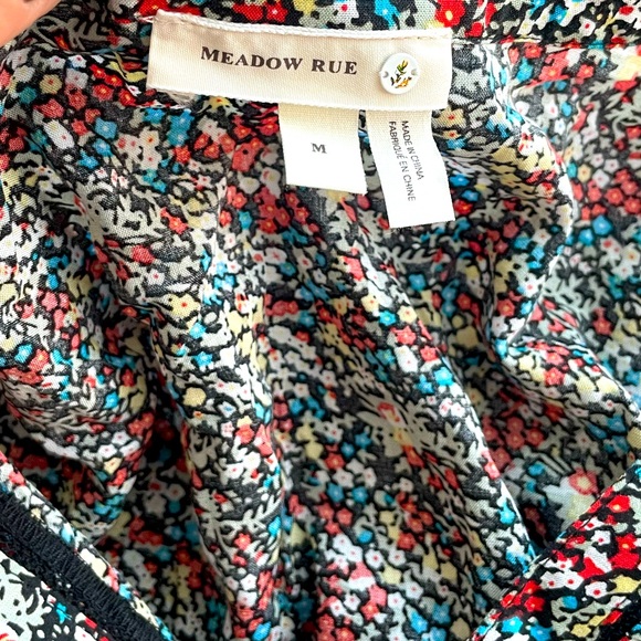 Anthropologie • Meadow Rue Luana Beautiful Floral Blouse - Picture 8 of 12